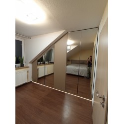 Шкаф в угол мансарды А-91